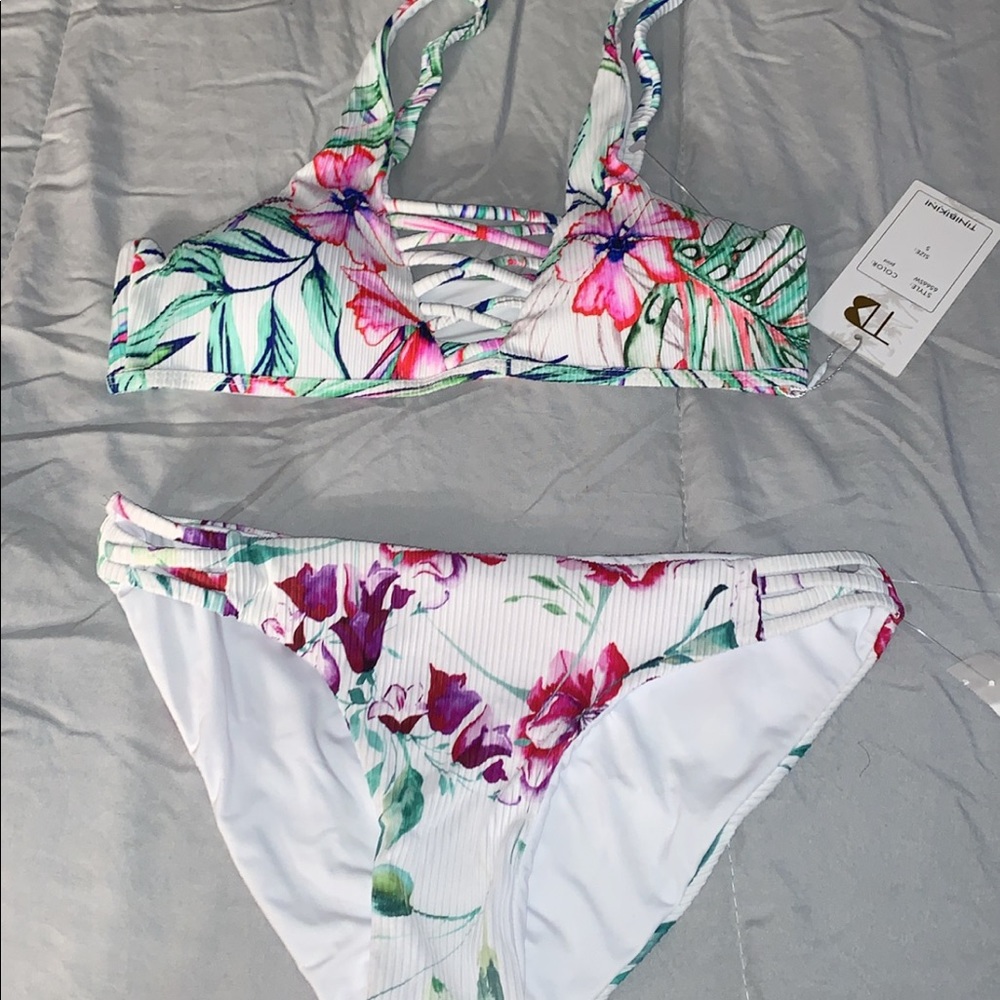 Swimsuit ✨